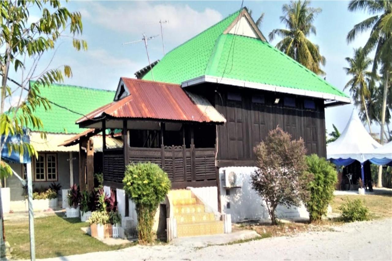 Oyo Home 90495 Homestay Kampung Kota Aur Sungai Petani Kültér fotó