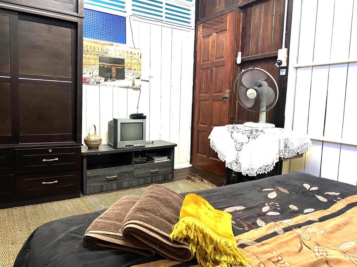 Oyo Home 90495 Homestay Kampung Kota Aur Sungai Petani Kültér fotó